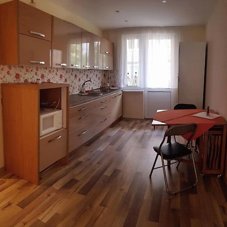 Orhidea Apartman جورجيني المظهر الخارجي الصورة